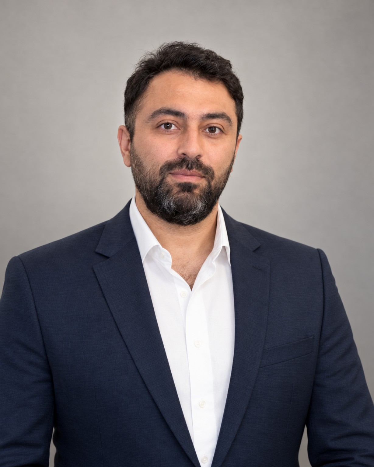 ابراهیم محمدزاده، هم‌بنیان‌گذار استادی لندز